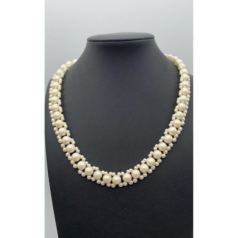 Vintage Signed SAO For Avon Faux Pearl Choker Necklace 18" Dainty Classic - Picture 1 of 5